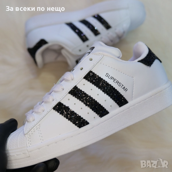 Adidas Superstar Дамски Маратонки С Кутия👟Дамски Спортни Обувки Бели С Бляскави Черни Ленти SM-111, снимка 1