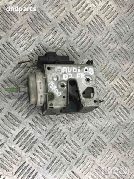 Предна дясна брава Audi A8,2000г., снимка 1