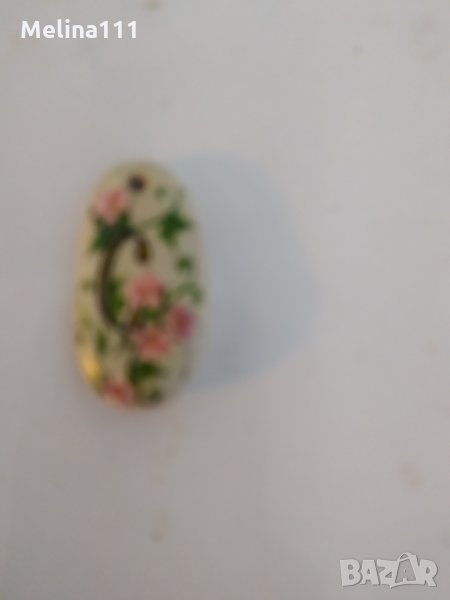 Продава за медальон(колие , снимка 1