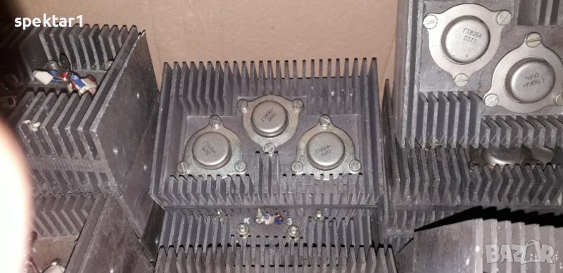 Мощни руски германиеви транзистори на радиатор на 50 години други маломощни  , снимка 1