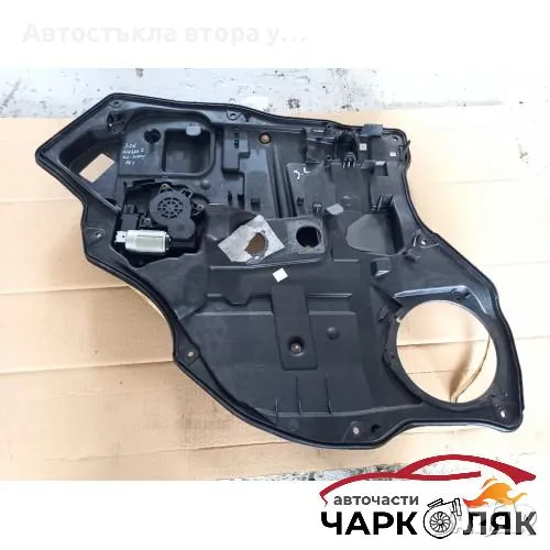 Ел машинка стъкло стъклоповдигач задна лява Мазда 2 1.4д, снимка 1