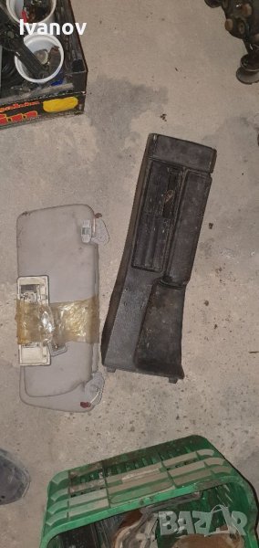 Сенници за бмв е30 купе средна конзола с касетник за бмв е30 , снимка 1