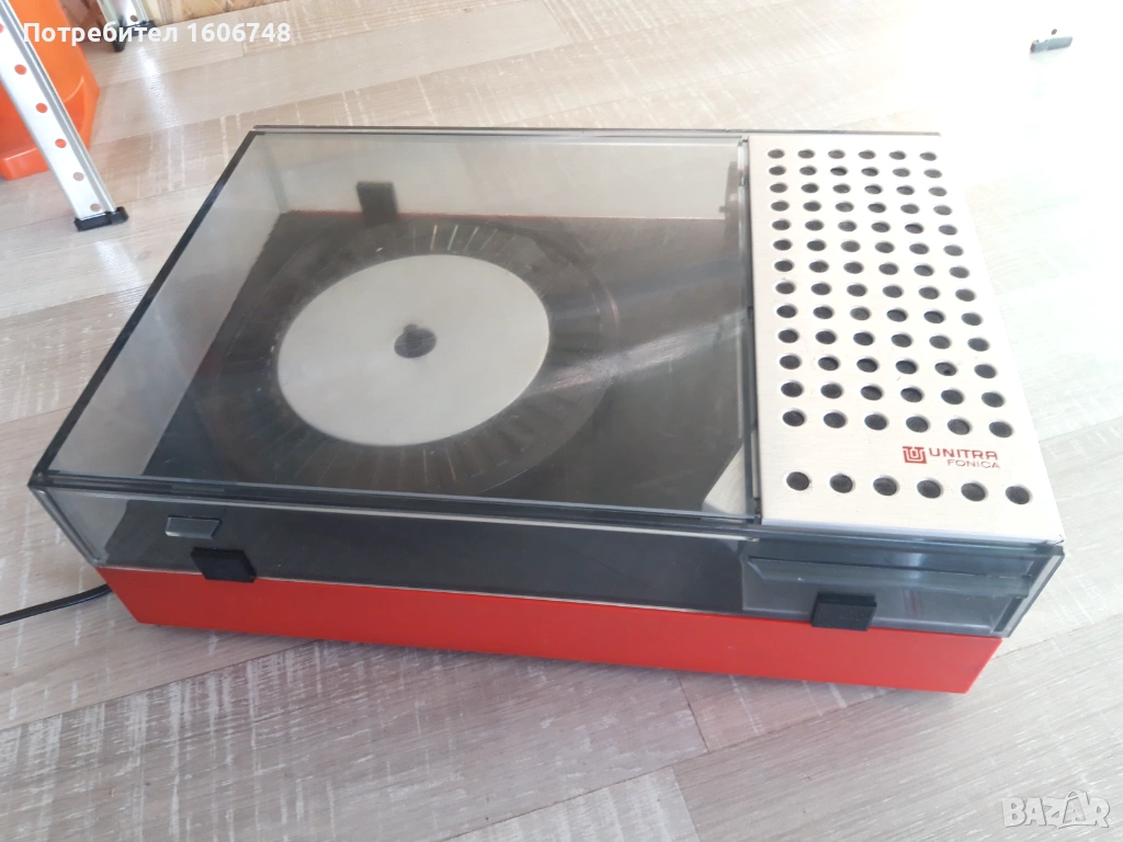 Грамофон Унитра, снимка 1
