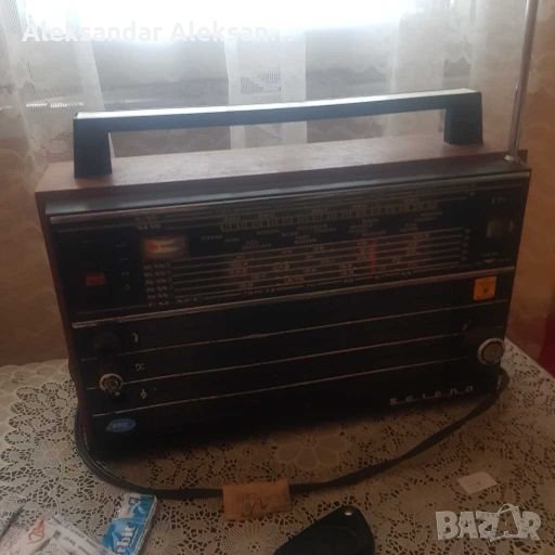 Ретро радио селена, снимка 1