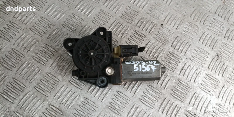 Моторче стъклоповдигач Mercedes C-Class W203 2002г.(заден ляв)	, снимка 1