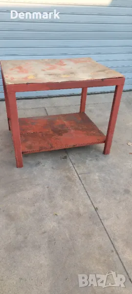 Метална маса , снимка 1