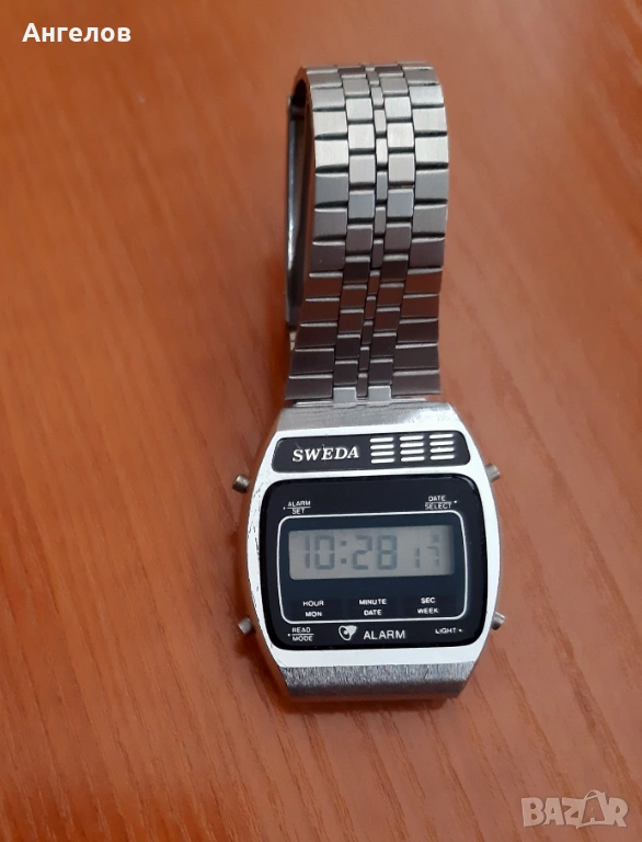 Електронен часовник SWEDA, снимка 1