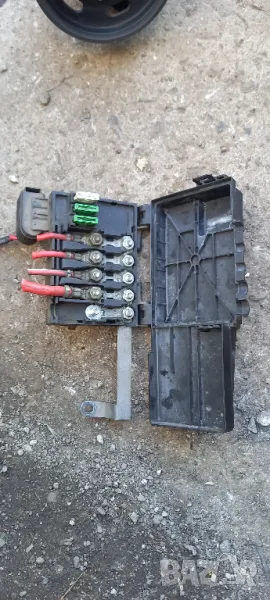 Клема акумулатор Audi A3 / VW Golf IV, снимка 1