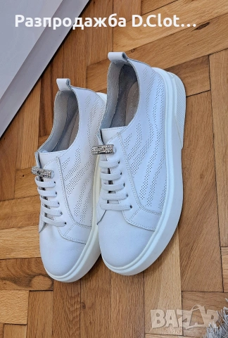 бели кецове естествена кожа 39 ,Блестящи обувки, снимка 2 - Кецове - 41146257