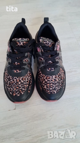 страхотни обувки Liu Jo , снимка 2 - Маратонки - 52508645