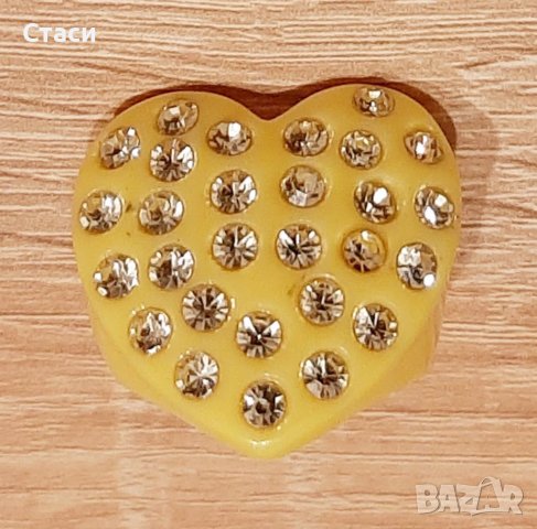 Пръстен-сърце с кристалчета, снимка 1 - Пръстени - 38323302