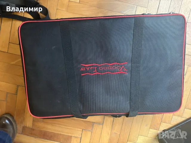 Педалборд за китарни ефекти с кейс и захранване Voodoo Lab