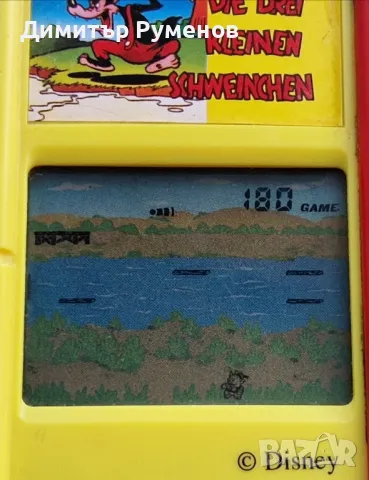 Електронна игра LCD Game – Hartnung – Die Drie Kleinen Schweinchen

, снимка 2 - Друга електроника - 48714742