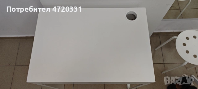 Компютърно бюро, снимка 4 - Работни маси и бюра - 53453889