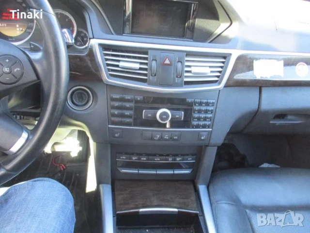 Mercedes 2.2 CDI w212 на части, снимка 11 - Автомобили и джипове - 53383220