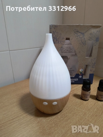 Чисто нов аромадифузер с сменящи светлини 10по18см, снимка 2 - Други стоки за дома - 52092396
