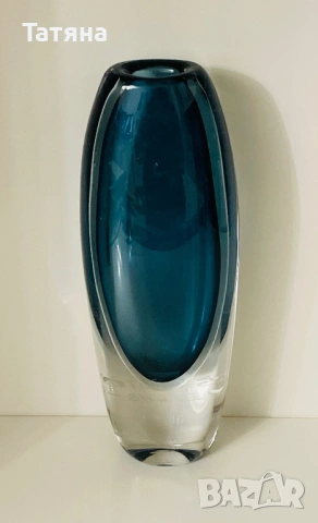 Sommerso за Коста, Ваза, художествено стъкло, VICKE LINDSTRAND,подписана.26 см, Швеция, снимка 3 - Вази - 53145250