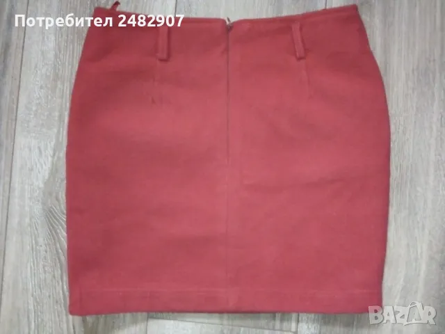 Дамска вълнена пола, снимка 4 - Поли - 48836134