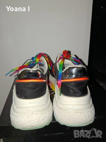 Дамски шарени маратонки , снимка 2 - Маратонки - 52595588