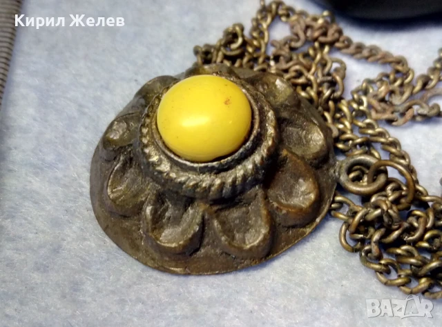 Стар ЕТНО АРТ БРОНЗОВ МЕДАЛЬОН с БРОНЗИРАНА СТОМАНЕНА ВЕРИЖКА , снимка 10 - Антикварни и старинни предмети - 51265048