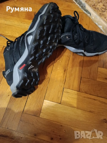 Дамски маратонки АДИДАС , снимка 8 - Маратонки - 53207996