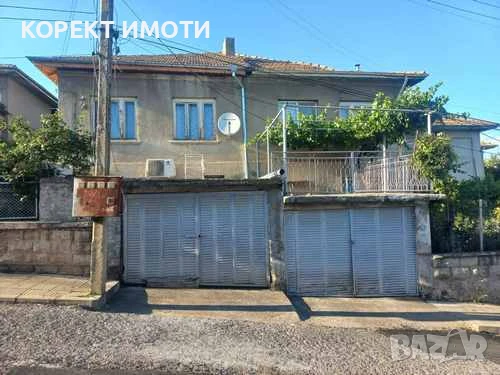 Продава КЪЩА НА ДВА ЕТАЖА  в гр. Попово Център, снимка 13 - Къщи - 50991311