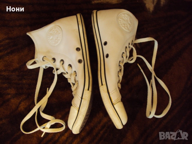 Бели кецове Converse номер 37,5, снимка 3 - Кецове - 53404453