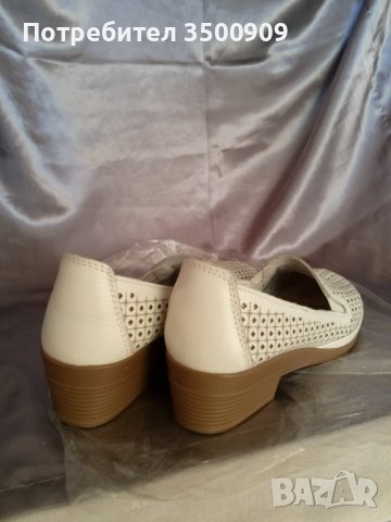 дамски бели обувки, снимка 4 - Дамски ежедневни обувки - 40153432