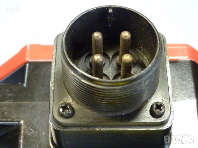 Сервомотор FANUC A06B-0085-B503 със спирачка 24V DC, снимка 12 - Електродвигатели - 36762752