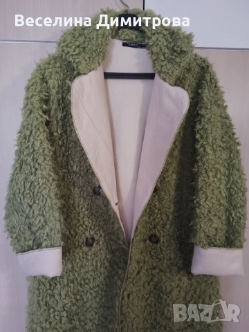 Свежо модерно палто