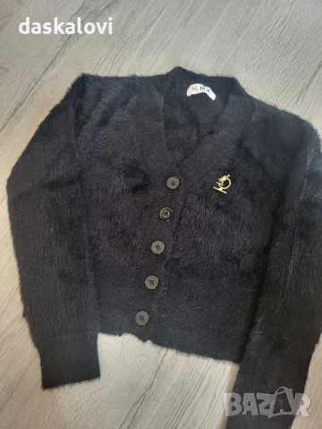 Нова жилетка само изпрана 