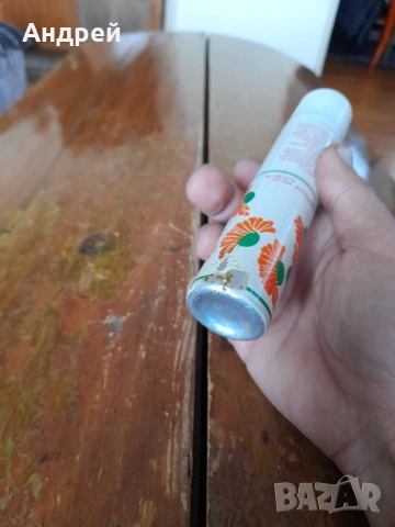 Стар дезодорант Невен, снимка 3 - Други ценни предмети - 53024115