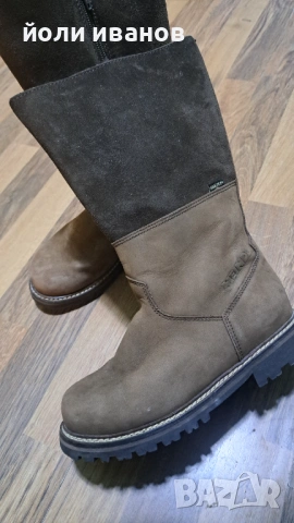 Дамски зимни обувки,високи,оригинални, снимка 4 - Дамски боти - 53257326