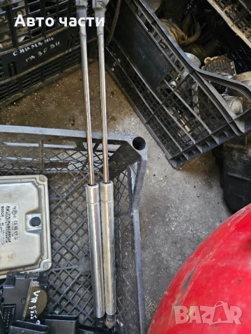 Газов амортисьор за пета врата VW Passat B5.5 1J6 827 550 C 1J6827550C