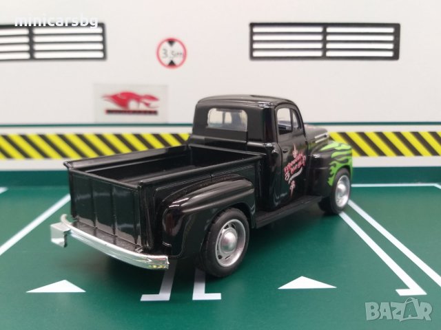 Метални колички: 1948 Ford F-1 Pickup Truck (Форд пикап), снимка 4 - Колекции - 38177843