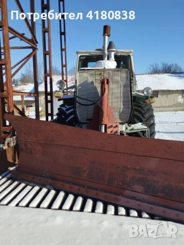 Продавам Трактор Т150К с ЯМЗ двигател, снимка 2 - Селскостопанска техника - 53083647