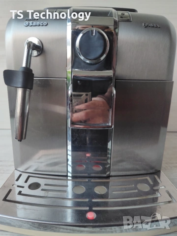 Кафеавтомат - робот Saeco SYNTIA inox - бяла, снимка 7 - Кафемашини - 53038911
