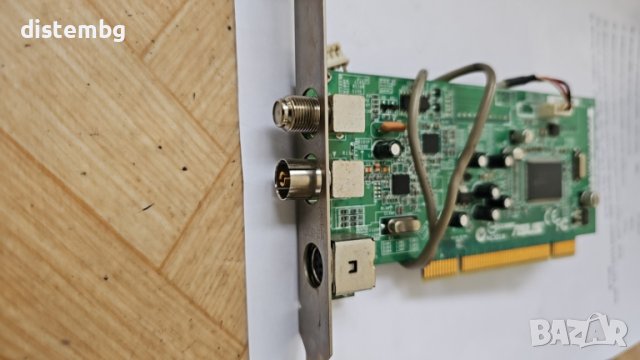 Тунер  Asus TV-7135LP TV7135LP/FM/PAL/NEC TV FM Capture Tuner PCI Card