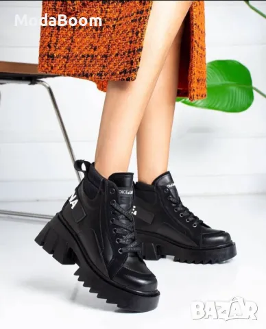 Dolce & Gabbana дамски черни боти