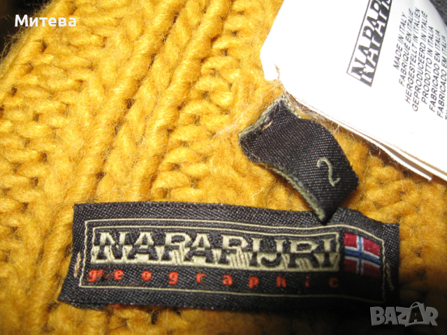 Napapijri шапка 30%вълна, снимка 3 - Шапки - 53444945