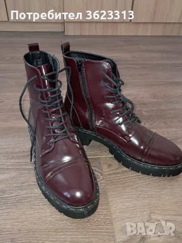 Боти с връзки 42 номер