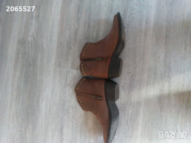 Обувки, снимка 6 - Дамски обувки на ток - 25962713