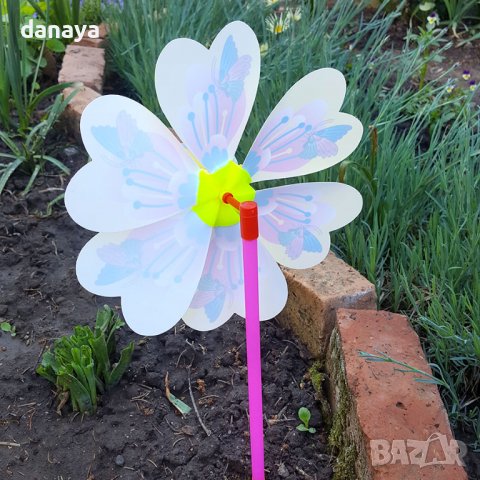 2855 Вятърна въртележка за градина балкон Цвете с животинче, снимка 7 - Градински мебели, декорация  - 36684578