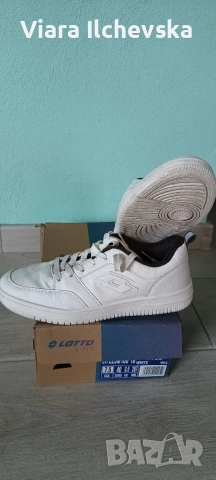 Мъжки маратонки Лото бели 