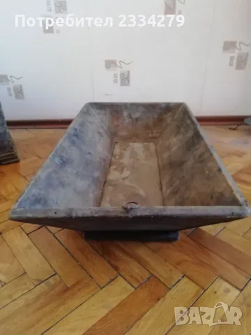 Автентични битови вещи от селска къща закачалка и корито. , снимка 5 - Антикварни и старинни предмети - 47824367