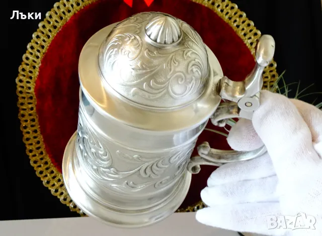 Халба от калай,орнаменти,кралска лилия. , снимка 8 - Антикварни и старинни предмети - 48544035