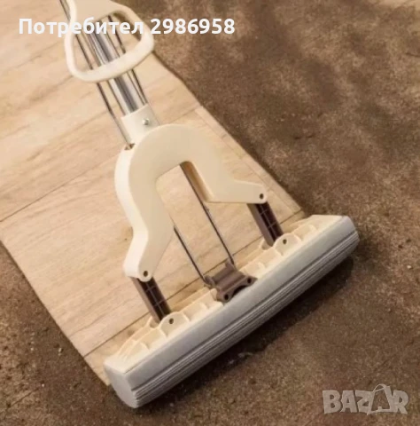 Домакински моп с телескопична дръжка с функция за изтискване на водата