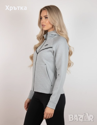 Nike Tech Fleece Windrunner - Оригинално дамско горнище размер S, снимка 2 - Спортни екипи - 52426370