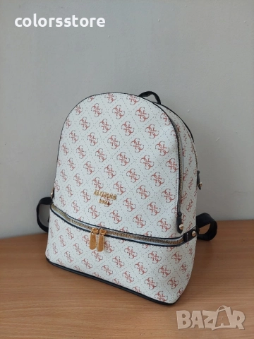Бяла раница Guess/SG109de, снимка 3 - Раници - 51937892