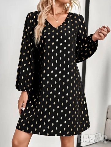 Черна рокля със златисто